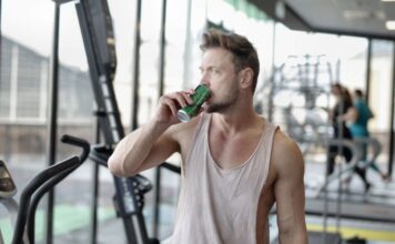 Energiaital és a kóla káros hatásai Energiaital és a kóla káros hatásai